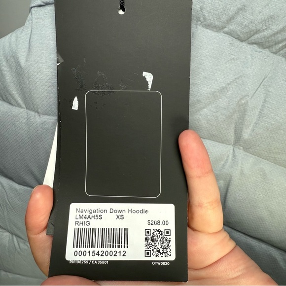 NWT Lululemon Navigation Down Fill Hoodie - Picture 7 of 8